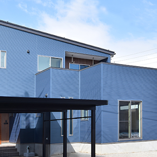 トタン外壁 トタン外壁の塗装 張り替え リフォーム費用について徹底解説 神奈川県で外壁 塗装や屋根工事するならハウスメーカーより高品質で3割安いマルセイテック